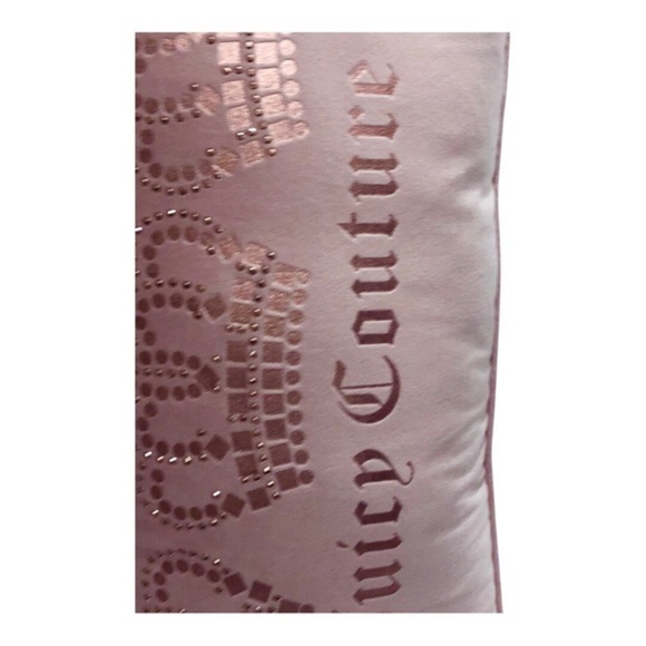 Juicy Couture soft pink & pink‎ metallic 3 crown studded rectangle decor pillow - Picture 7 of 13